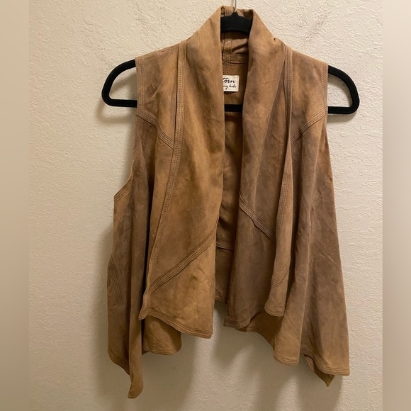 Torn by Ronny Kobo Brown Sienna Suede Leather Open Vest Size M NEW - Picture 1 of 11